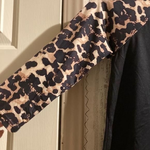 Girls Boutique Size 3XL Age 6-7T 3/4Sleeve BlackW/Leopardand Pumpkin - Picture 7 of 9